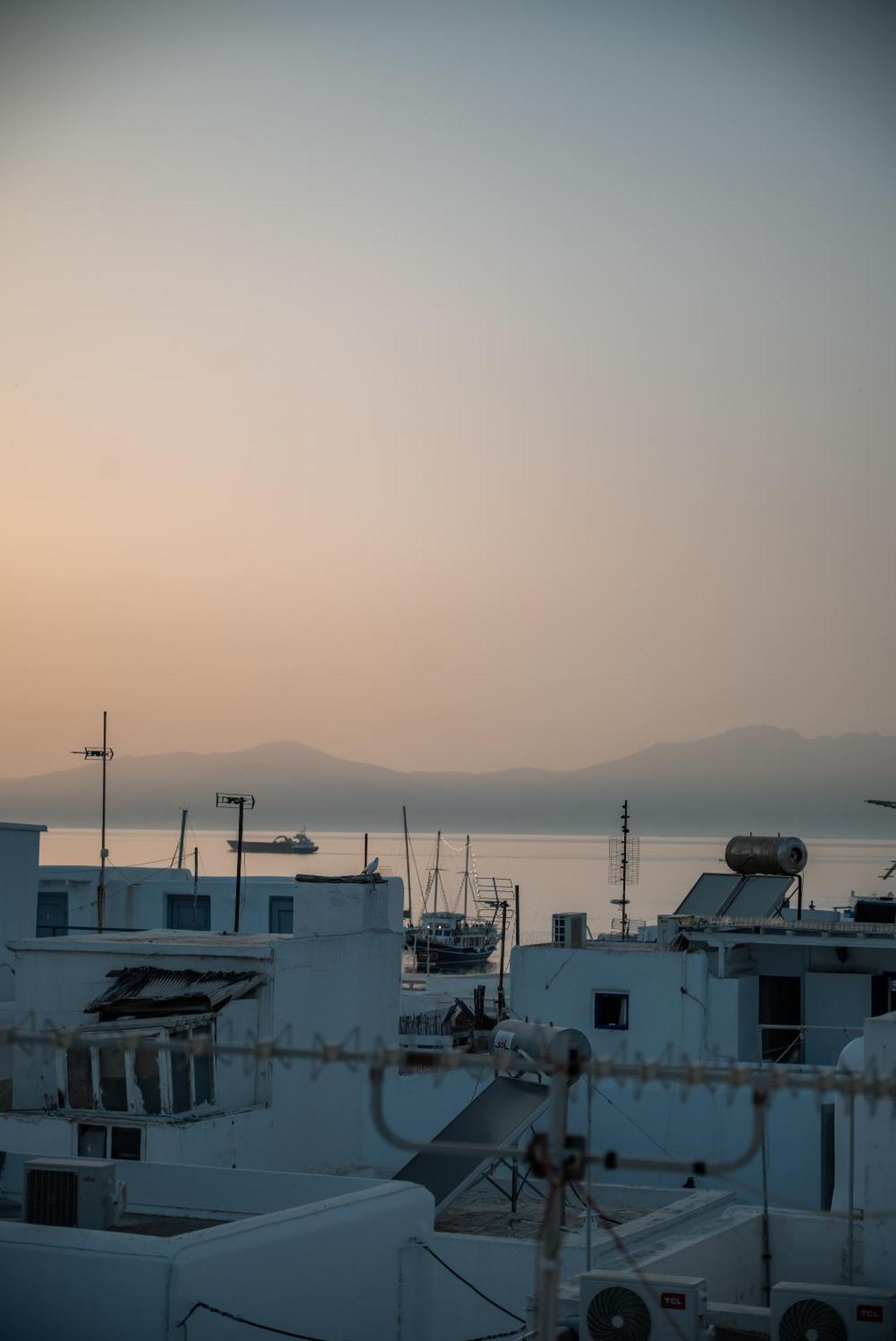 Aniko Suites White Alley Mykonos Town Exterior foto